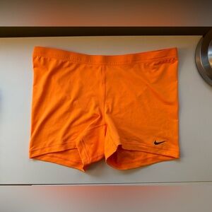 Nike Women's Golf Shorts Bright Orange Size Medium